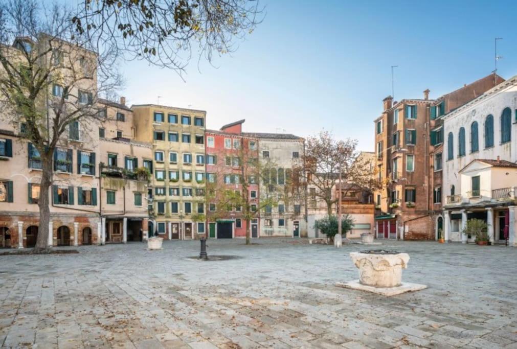 Casa Carla - Comodo Appartamento In Venice Cannaregio - 2 Camere Private Buitenkant foto